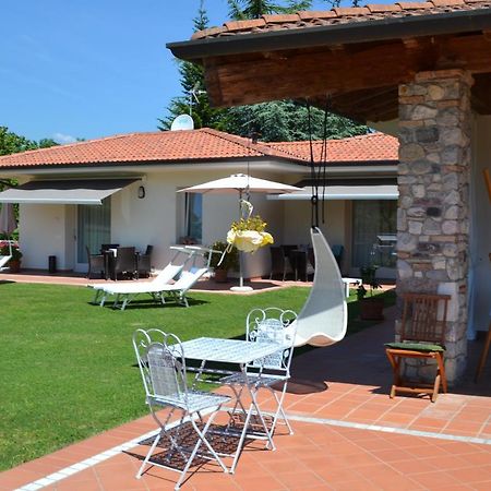 Villa Josephine San Felice del Benaco Exterior foto